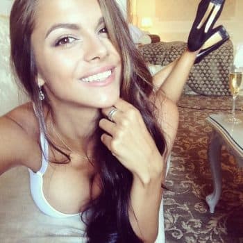 Lalie Rencontre sex Hendschiken