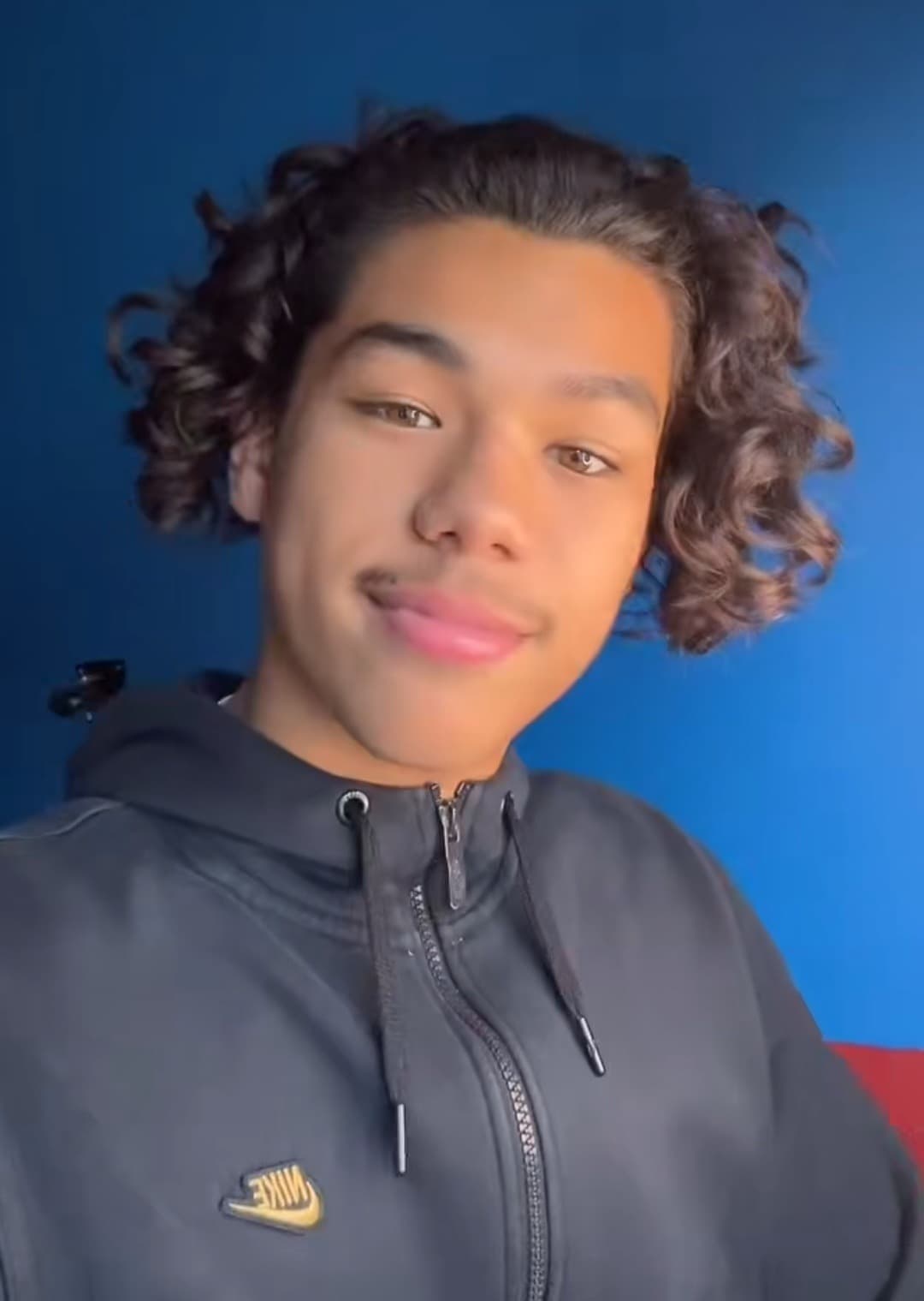 Profil de Youenn, 19 ans, Rencontre sex à Latsch (Grisons)