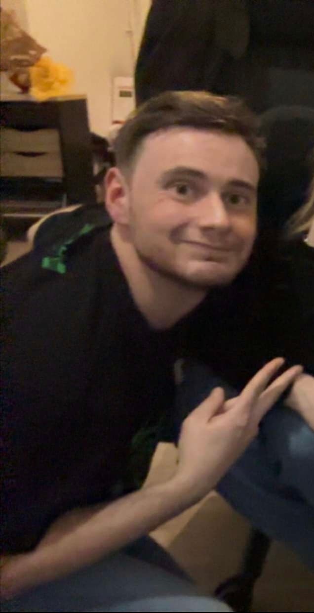 Profil de Logan, 42 ans, Rencontre sex à Verdabbio (Grisons)