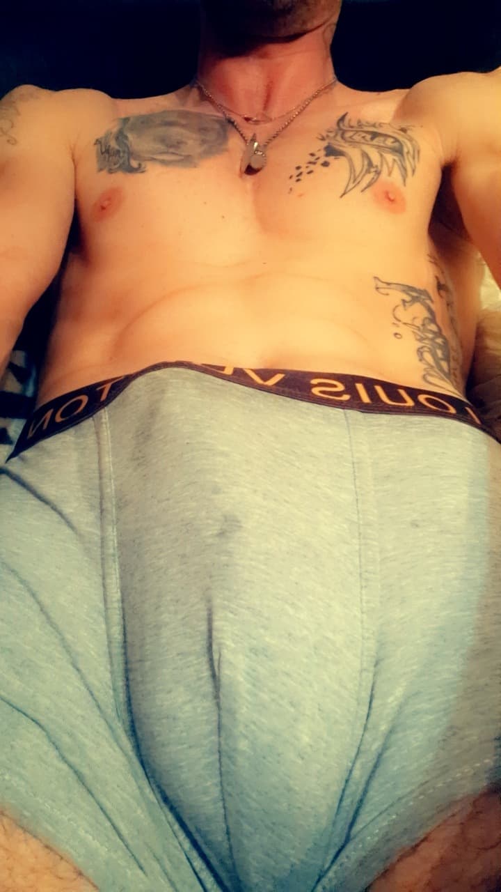 Profil de Kenny, 28 ans, Rencontre sex à Bühler (Appenzell Rhodes-Extérieures)