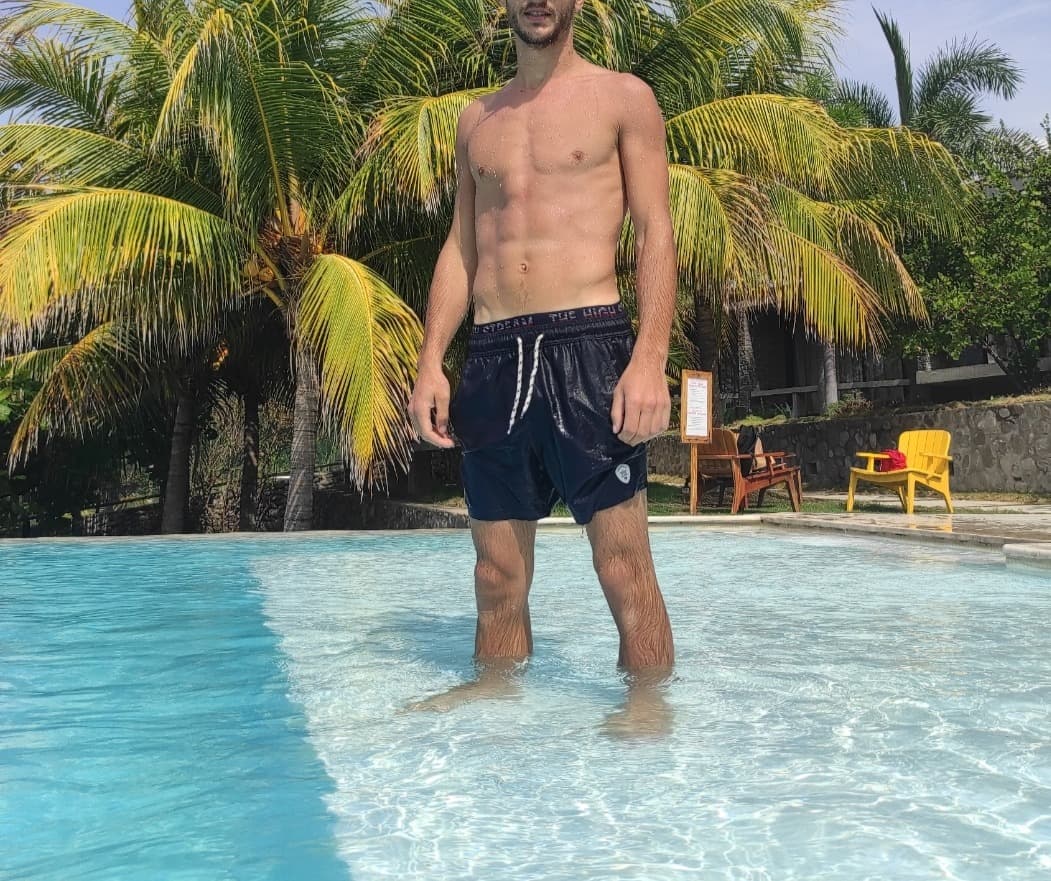 Profil de Sofiane, 35 ans, Rencontre sex à Furna (Grisons)