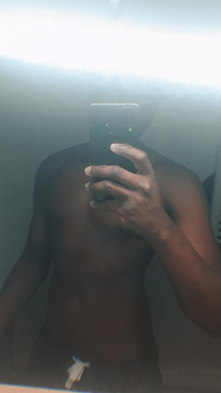 Profil de Loni, 25 ans, Rencontre sex à Riein (Grisons)