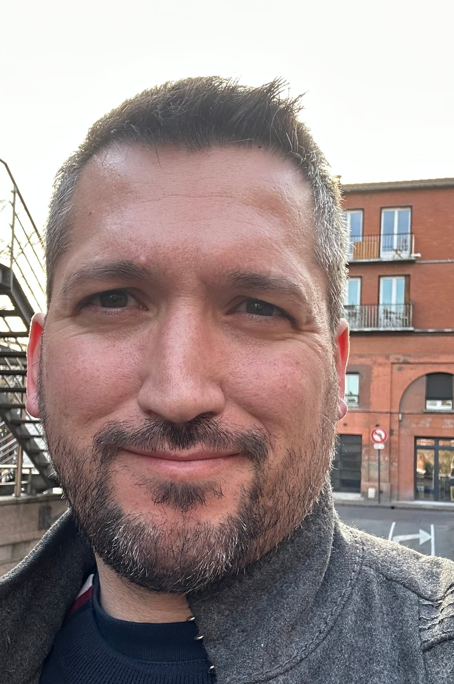 Profil de Badr, 19 ans, Rencontre sex à Hundwil (Appenzell Rhodes-Extérieures)