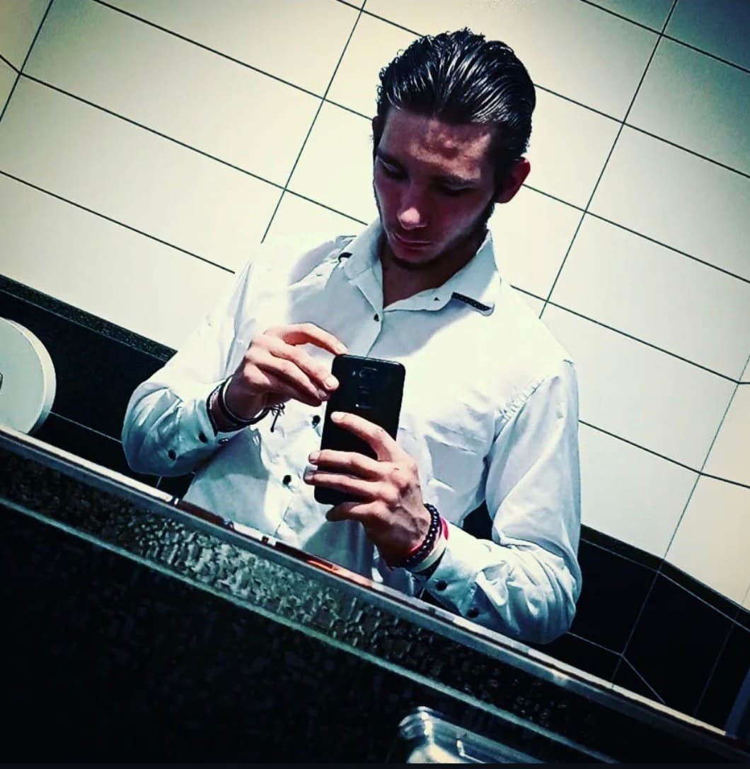 Profil de Thibault, 19 ans, Rencontre sex à Schönenberg an der Thur (Thurgovie)