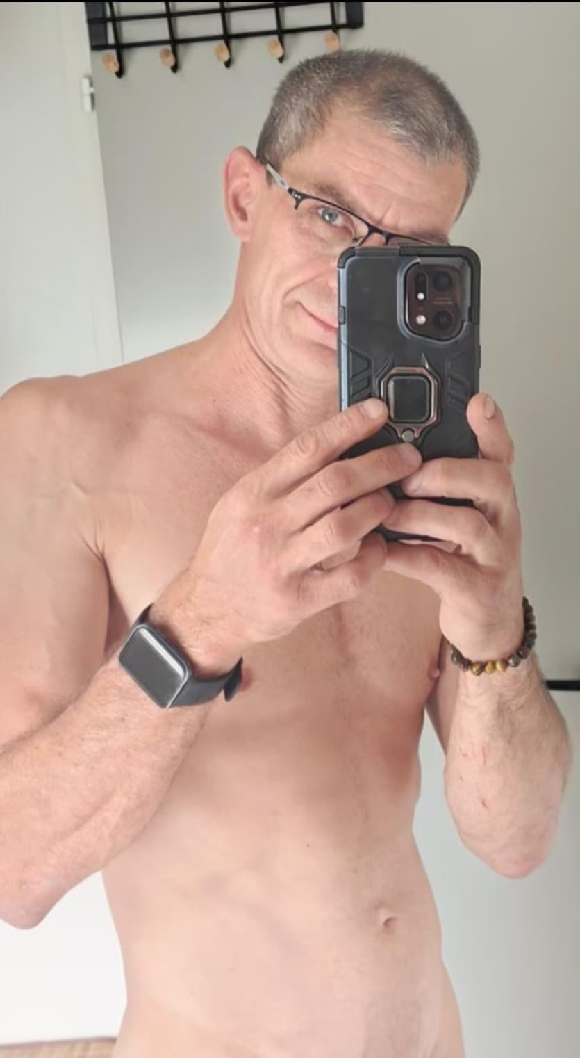 Profil de Calixte, 40 ans, Rencontre sex à Eigenthal (Lucerne)