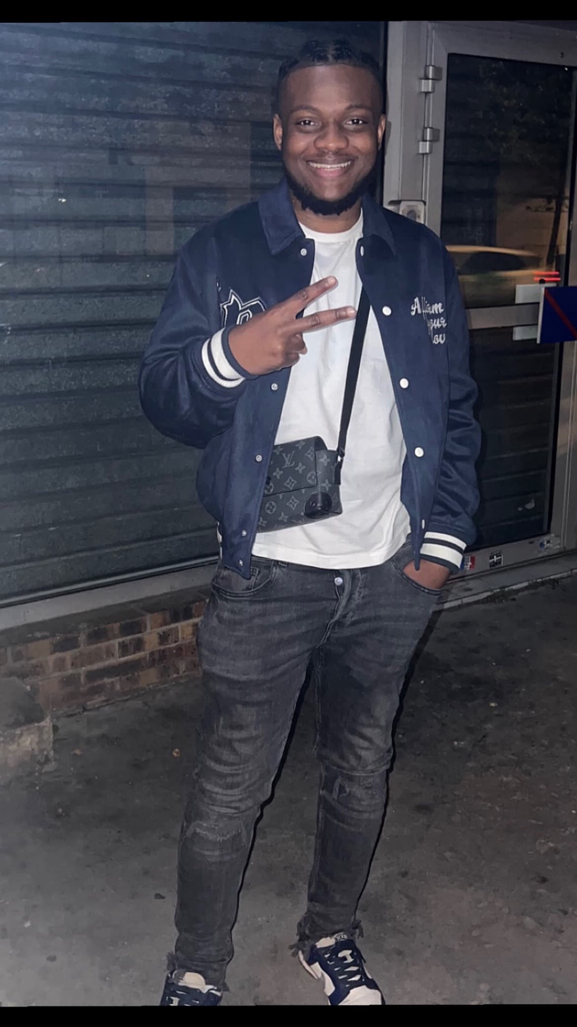 Profil de Ezio, 21 ans, Rencontre sex à Kleindöttingen (Argovie)