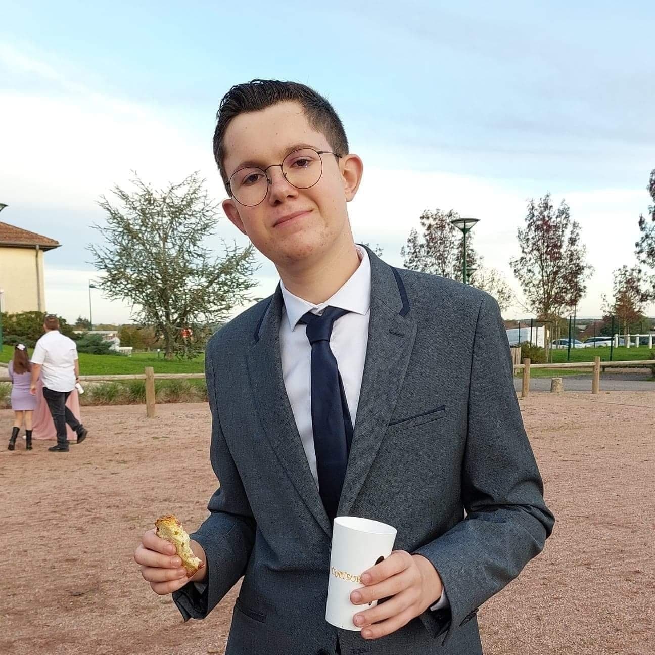 Profil de Ishak, 22 ans, Rencontre sex à Bönigen b. Interlaken (Berne)