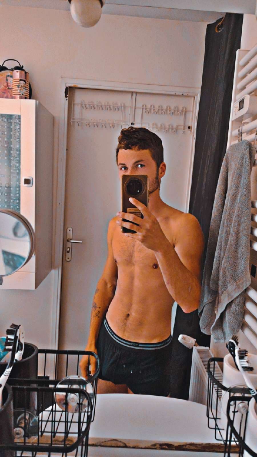 Profil de Grégoire, 43 ans, Rencontre sex à Rüti b. Büren (Berne)