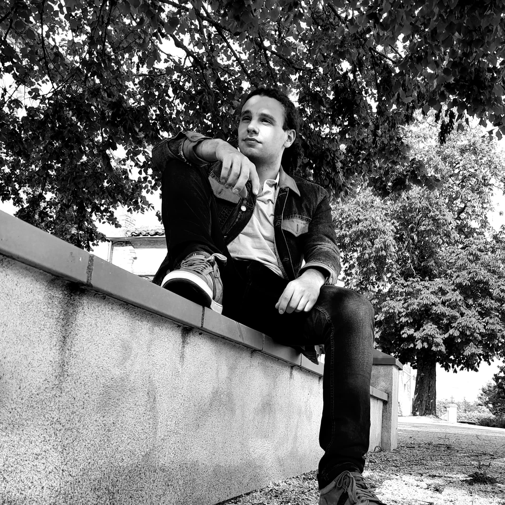 Glenn - Rencontre sex à Vaz/Obervaz Profil de Glenn, 41 ans, Rencontre sex à Vaz/Obervaz (Grisons)