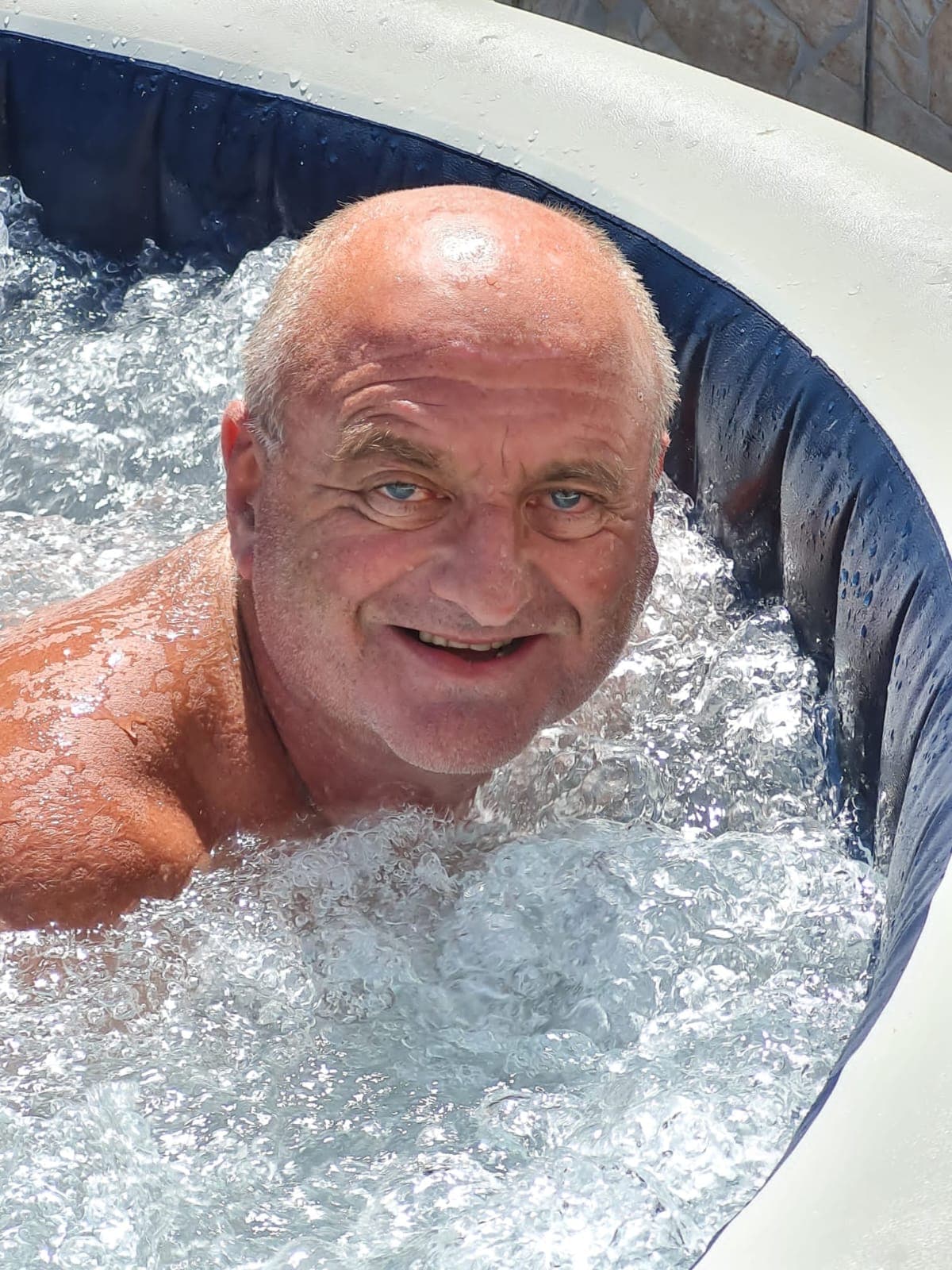 Amir - Rencontre sex à Feldis/Veulden Profil de Amir, 26 ans, Rencontre sex à Feldis/Veulden (Grisons)