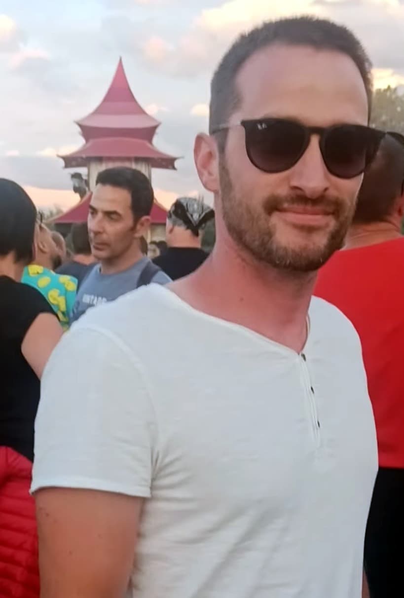 Olivier - Rencontre sex à Tägerschen Profil de Olivier, 41 ans, Rencontre sex à Tägerschen (Thurgovie)