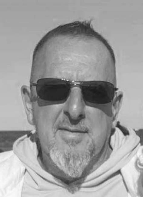 Rayan - Rencontre sex à Lüsslingen Profil de Rayan, 40 ans, Rencontre sex à Lüsslingen (Soleure)