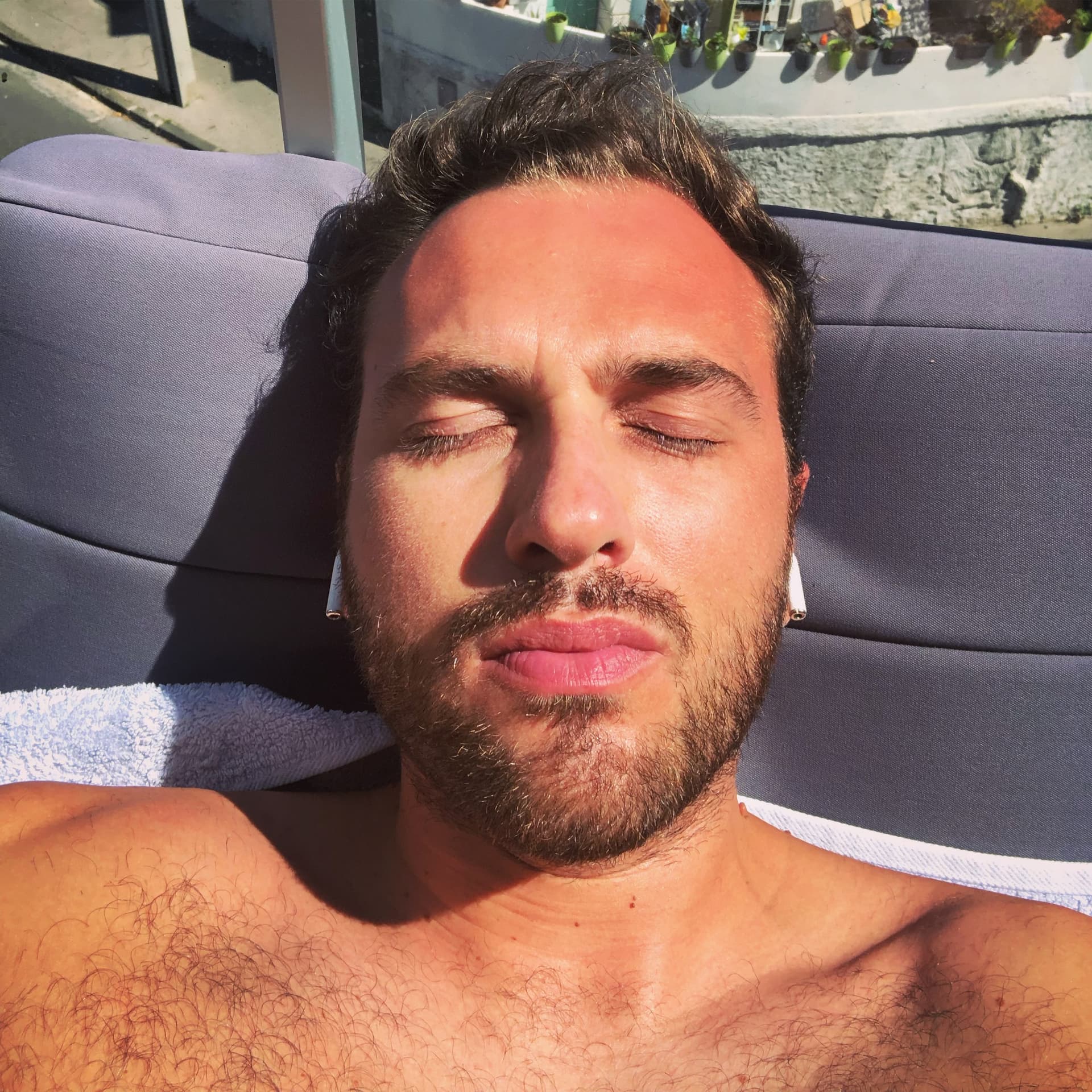 Julio - Rencontre sex à Stüsslingen Profil de Julio, 41 ans, Rencontre sex à Stüsslingen (Soleure)