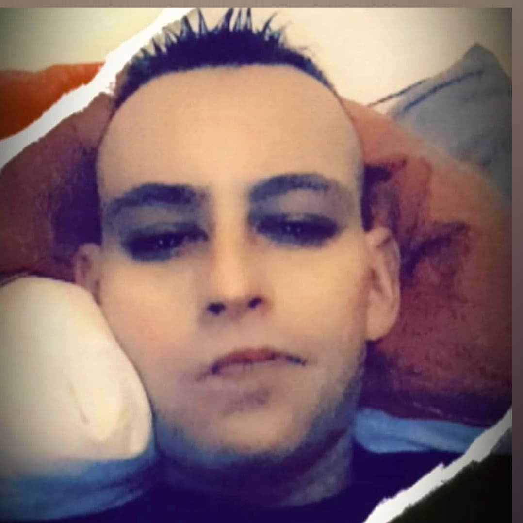 Rémi - Rencontre sex à Brüttelen Profil de Rémi, 26 ans, Rencontre sex à Brüttelen (Berne)