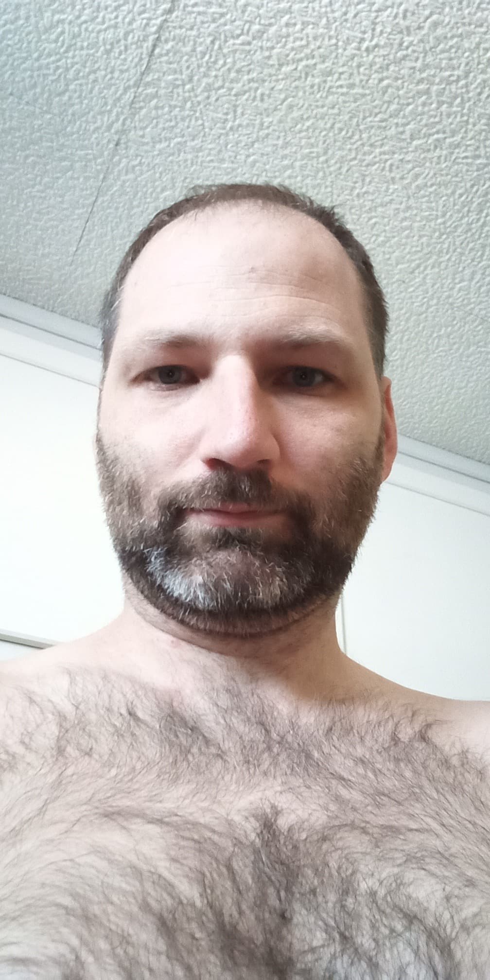 Vadim - Rencontre sex à Henniez Profil de Vadim, 31 ans, Rencontre sex à Henniez (Vaud)
