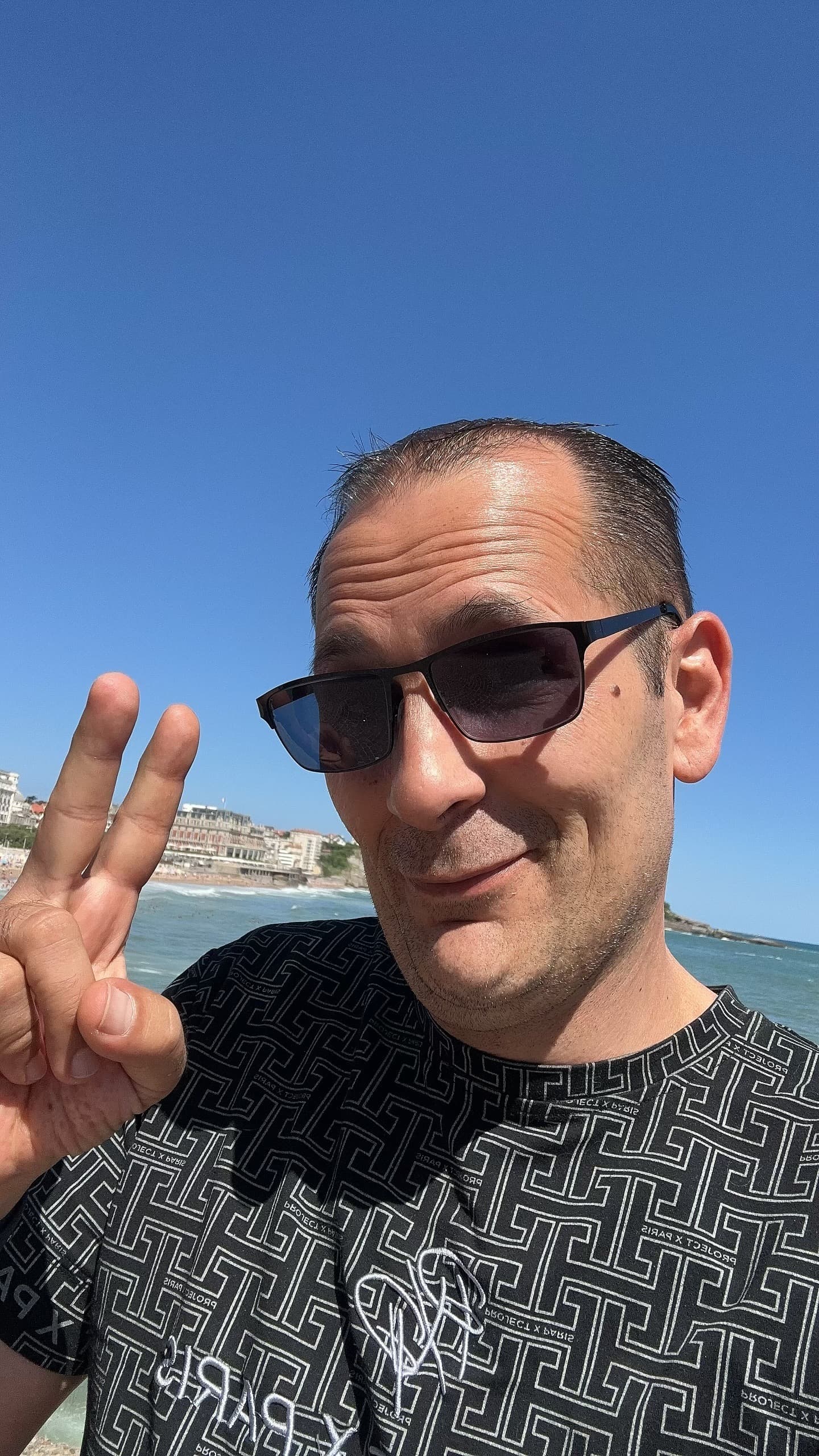 Sajid - Rencontre sex à Löhningen Profil de Sajid, 28 ans, Rencontre sex à Löhningen (Schaffhouse)